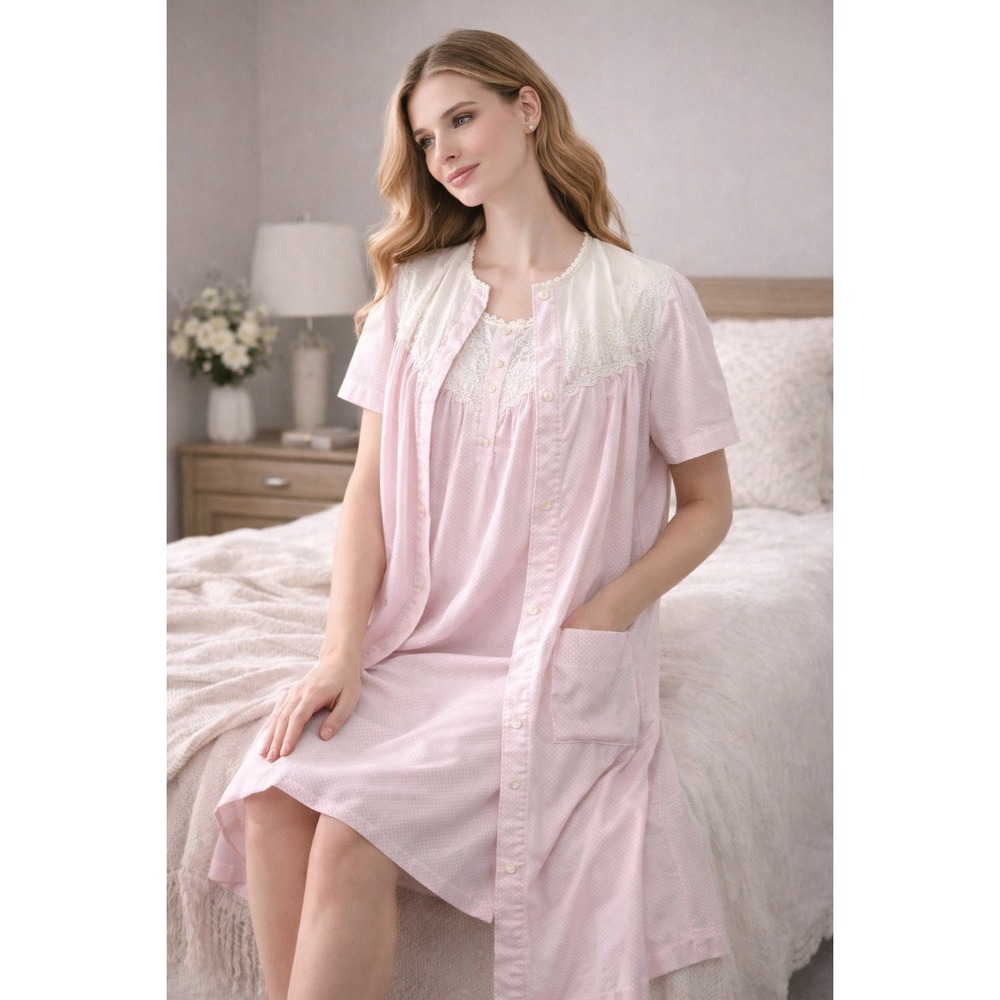 Vtg Carole Pink Seersucker Nightgown Housecoat Set Sz S USA Pocket Cottagecore